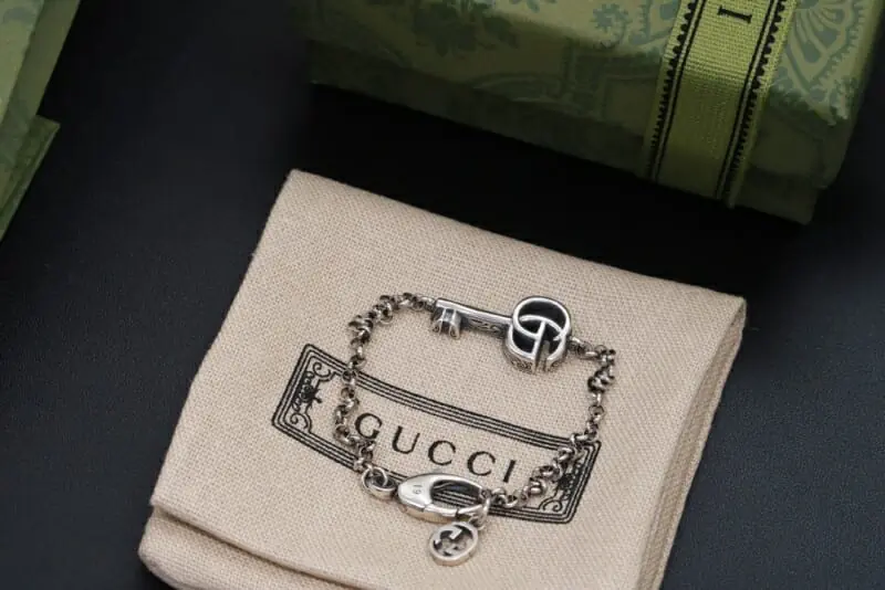 gucci bracelets s_12056213